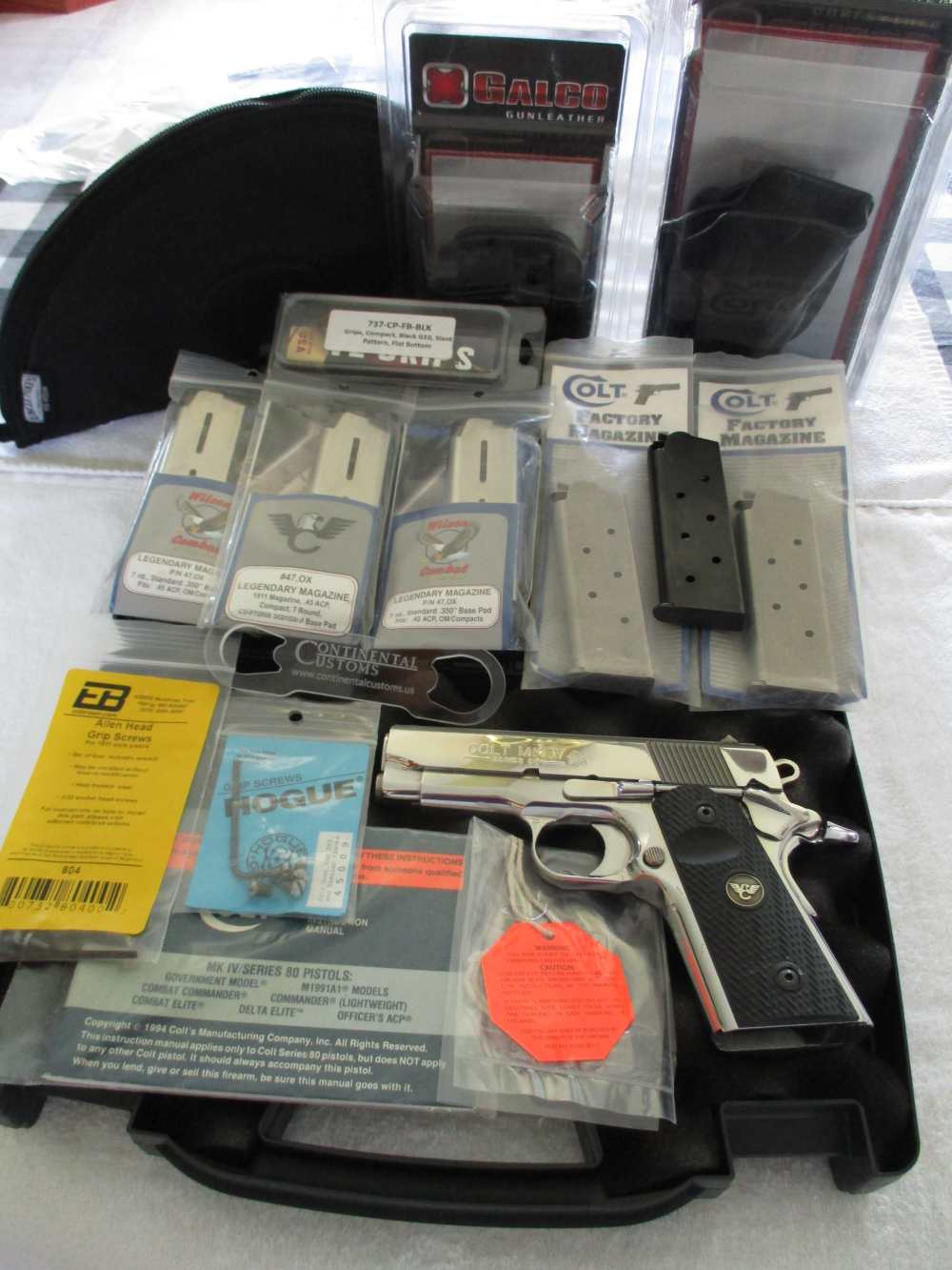 Colt Officer's .45 ACP Model Series 80 Pistol Package / 1994 / Gently Used -img-59