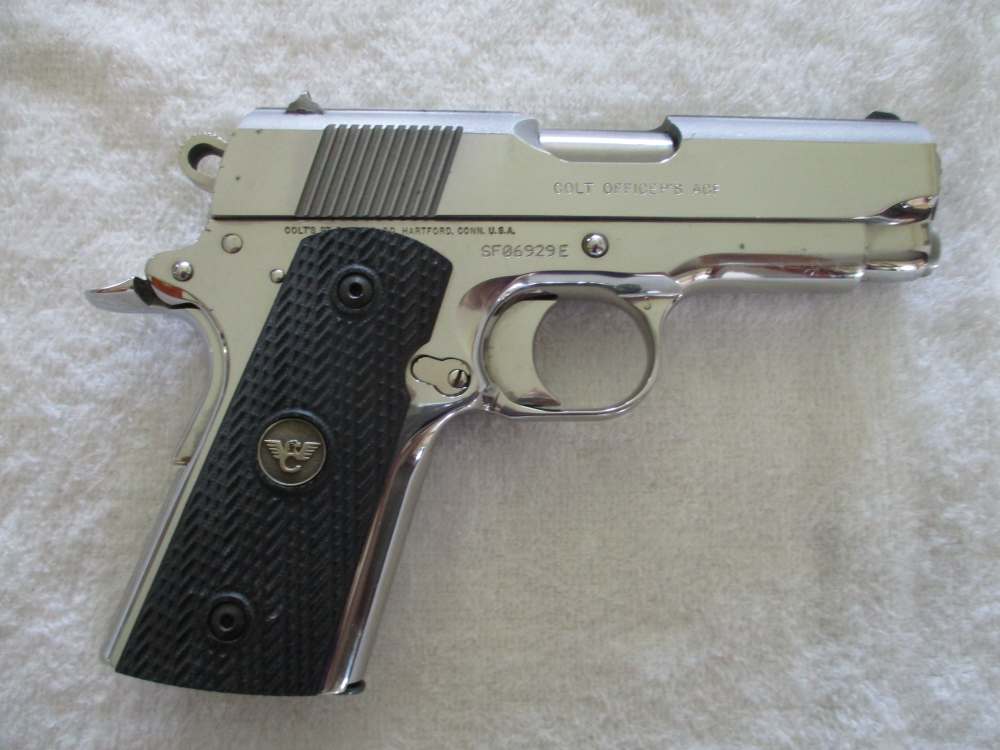 Colt Officer's .45 ACP Model Series 80 Pistol Package / 1994 / Gently Used -img-7