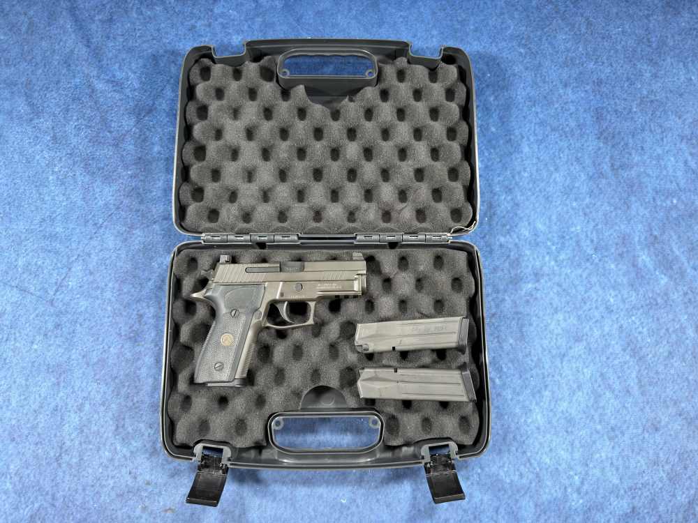 Sig Sauer P229 Legion-img-0