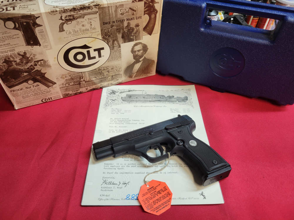 Colt All American 2000 4.5" 9mm As New Factory Letter Complete Pkg-img-0