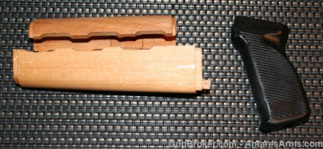 YUGO AKM AK-47 Wood Handguard Set & Grip NEW-img-0