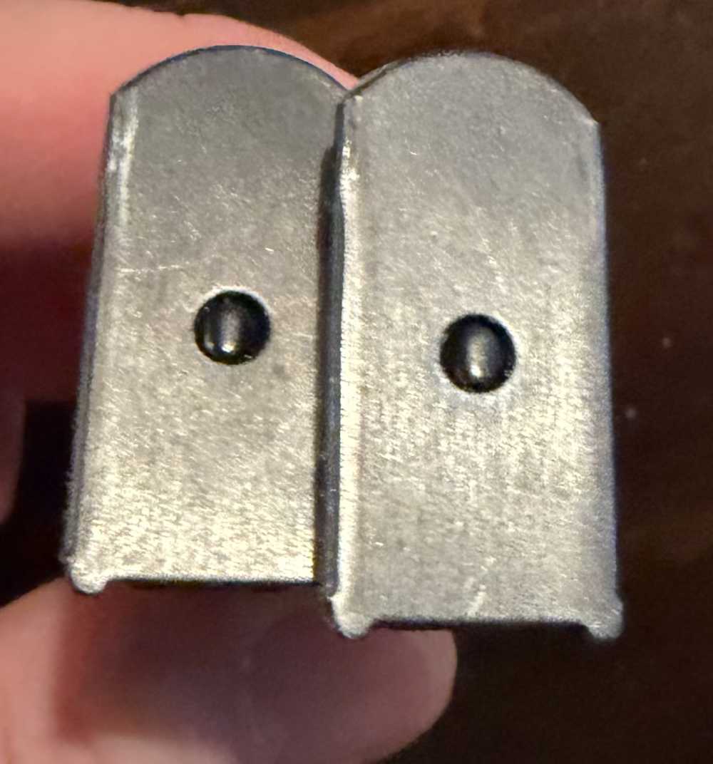 Nice smith and Wesson model 61 .22 magazine (2)-img-2