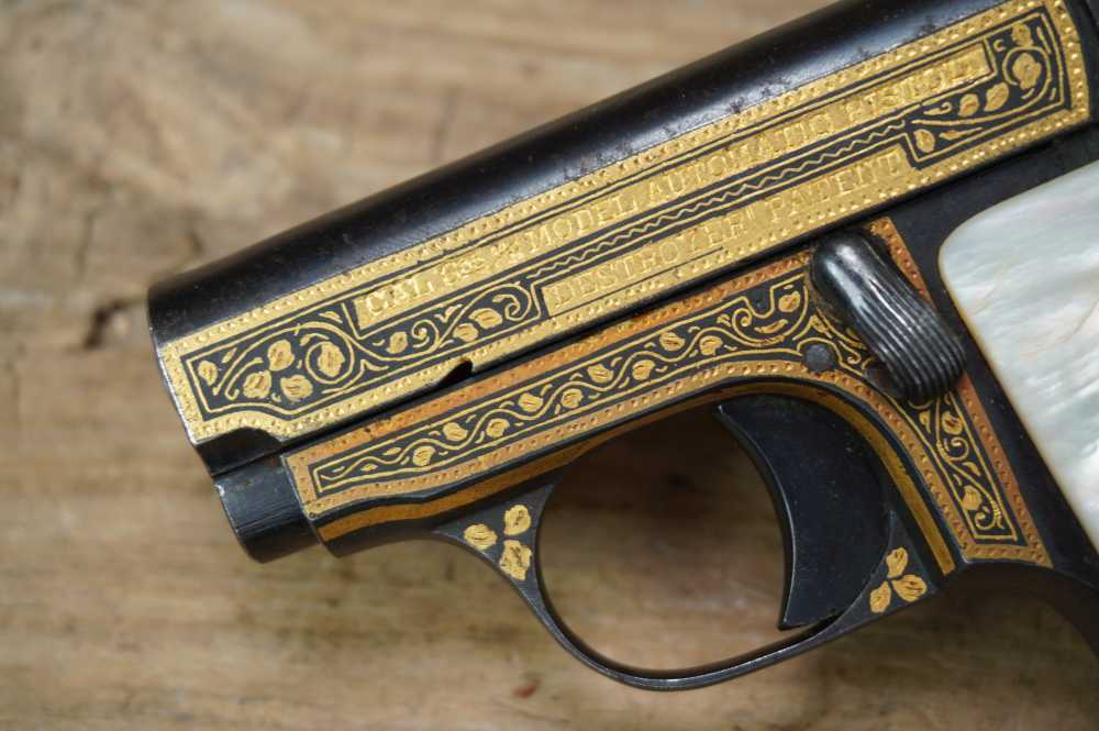 Spanish "Destroyer" 25 auto Damascened GOLD INLAY pearl grips must see C&R-img-8