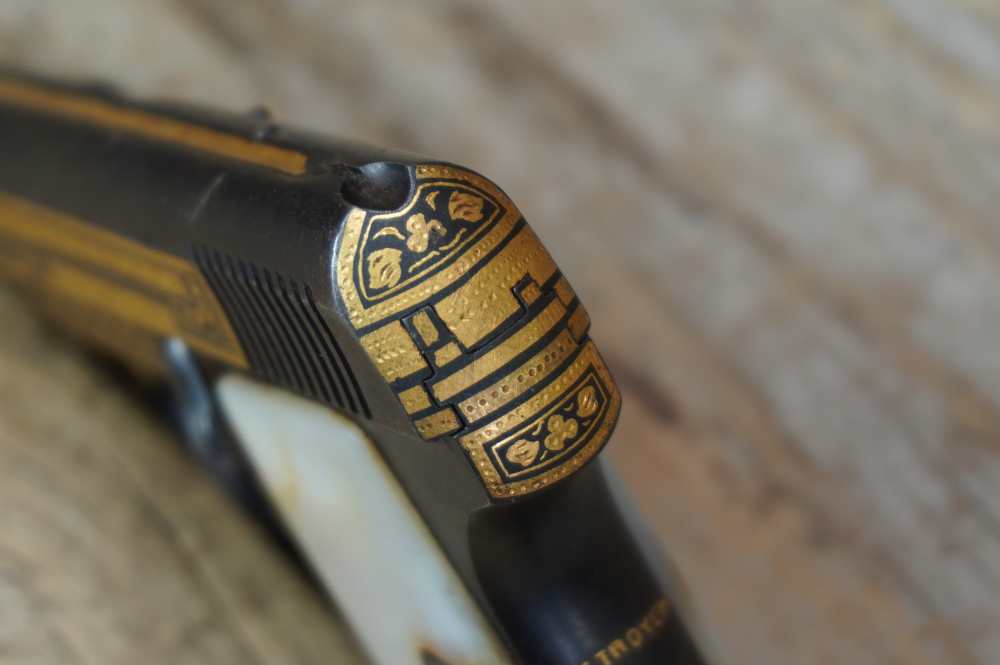 Spanish "Destroyer" 25 auto Damascened GOLD INLAY pearl grips must see C&R-img-22