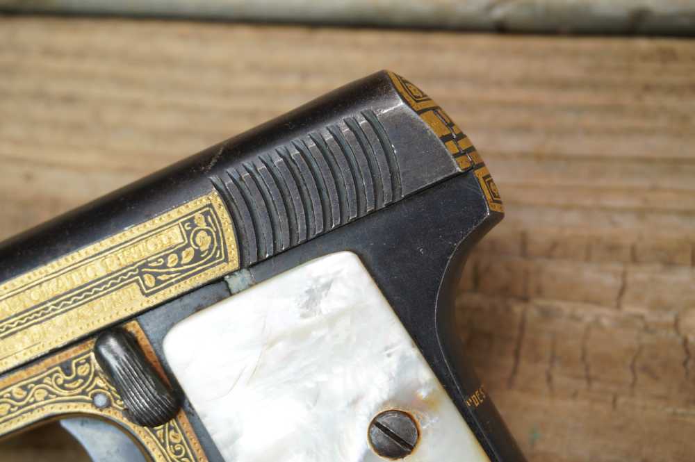 Spanish "Destroyer" 25 auto Damascened GOLD INLAY pearl grips must see C&R-img-4