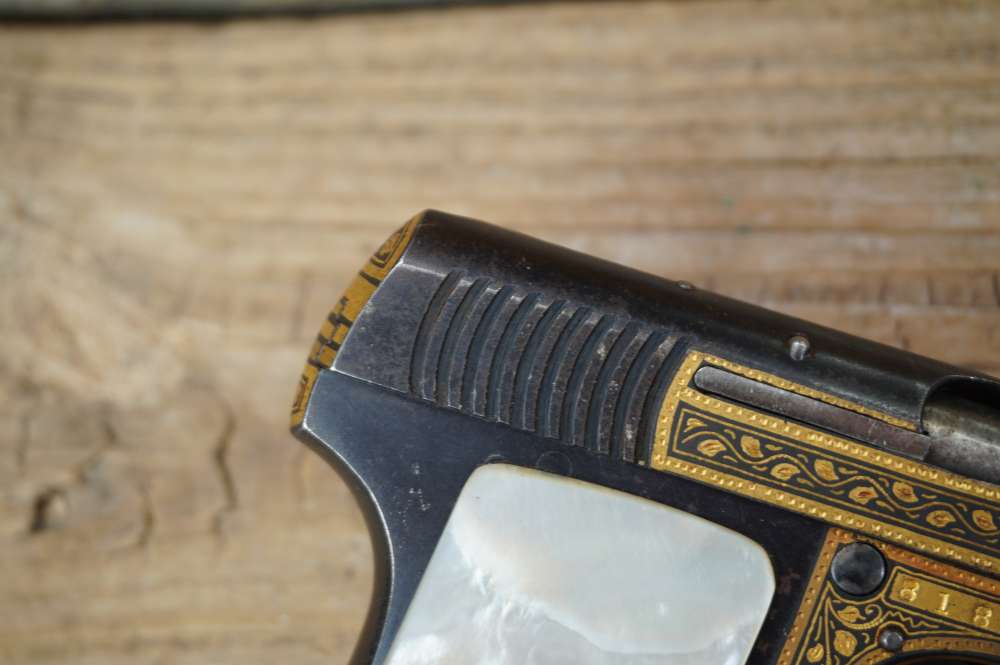 Spanish "Destroyer" 25 auto Damascened GOLD INLAY pearl grips must see C&R-img-14