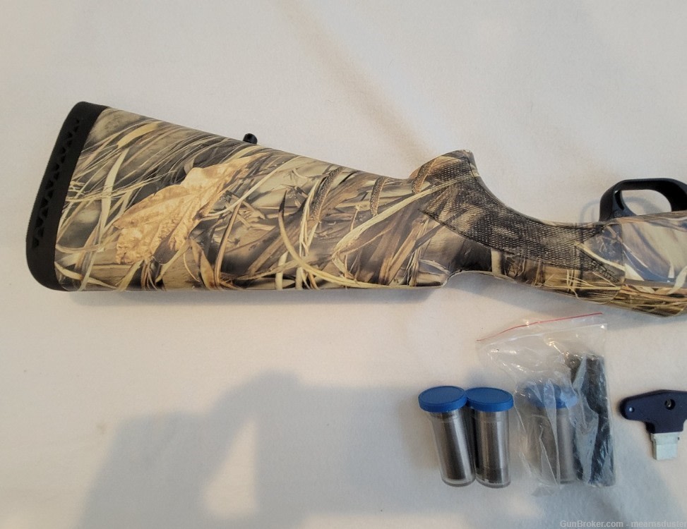 Stoeger 2000 12 Ga 3" 26" Barrel-Camo 4 Chokes-img-5