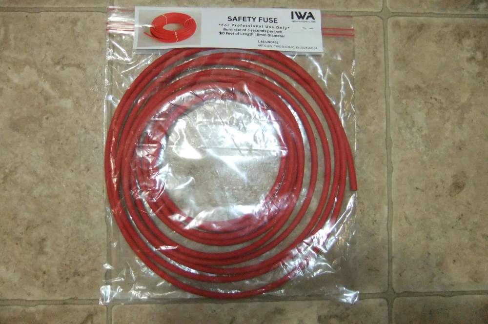 20 Feet of IWA Time Fuse/ Safety Fuse For Fireworks and Flares-img-0