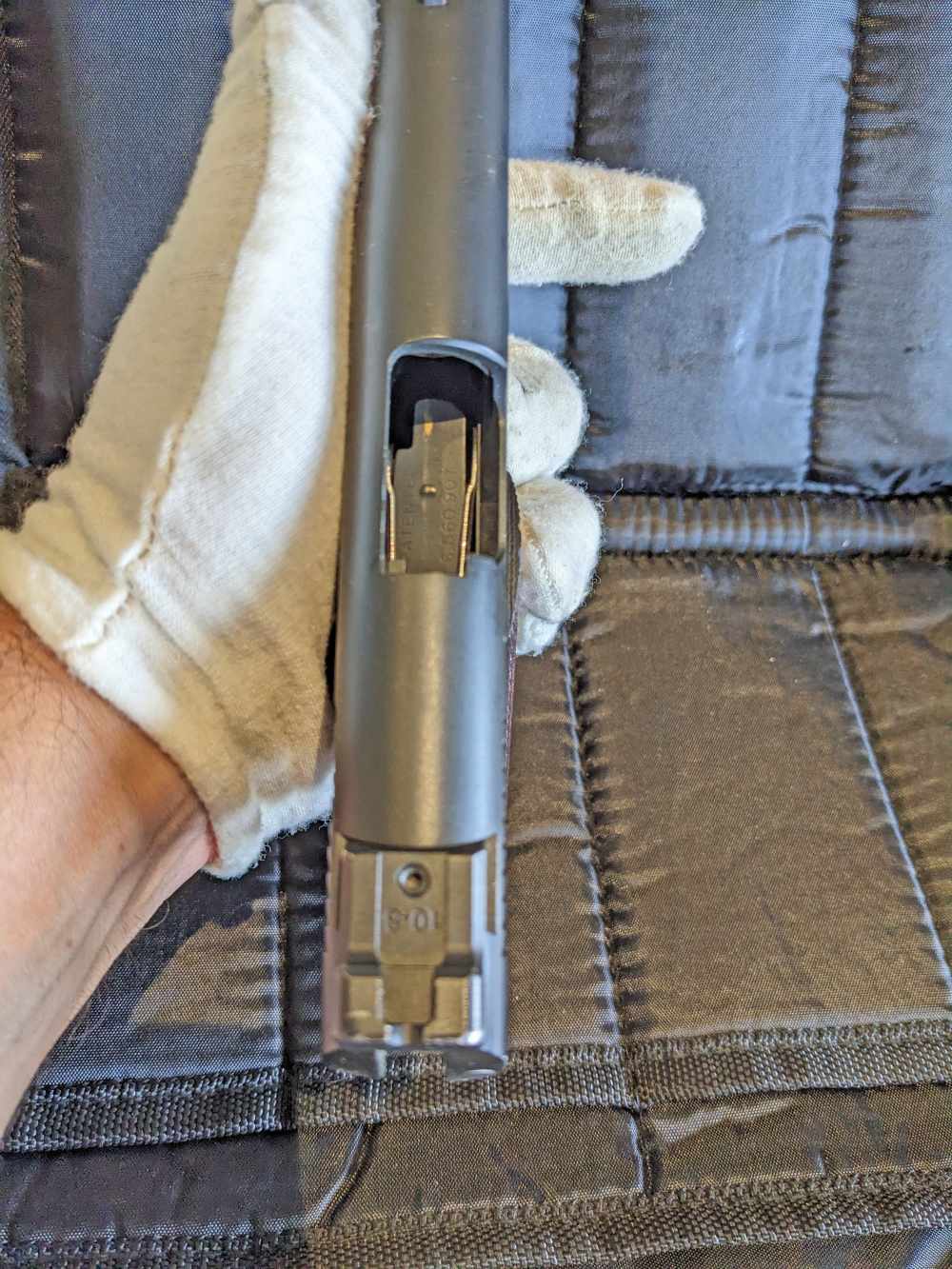 Ed Brown Kobra Carry 1911 COMMANDER  .45ACP / Case / 4 MAGS  -img-14
