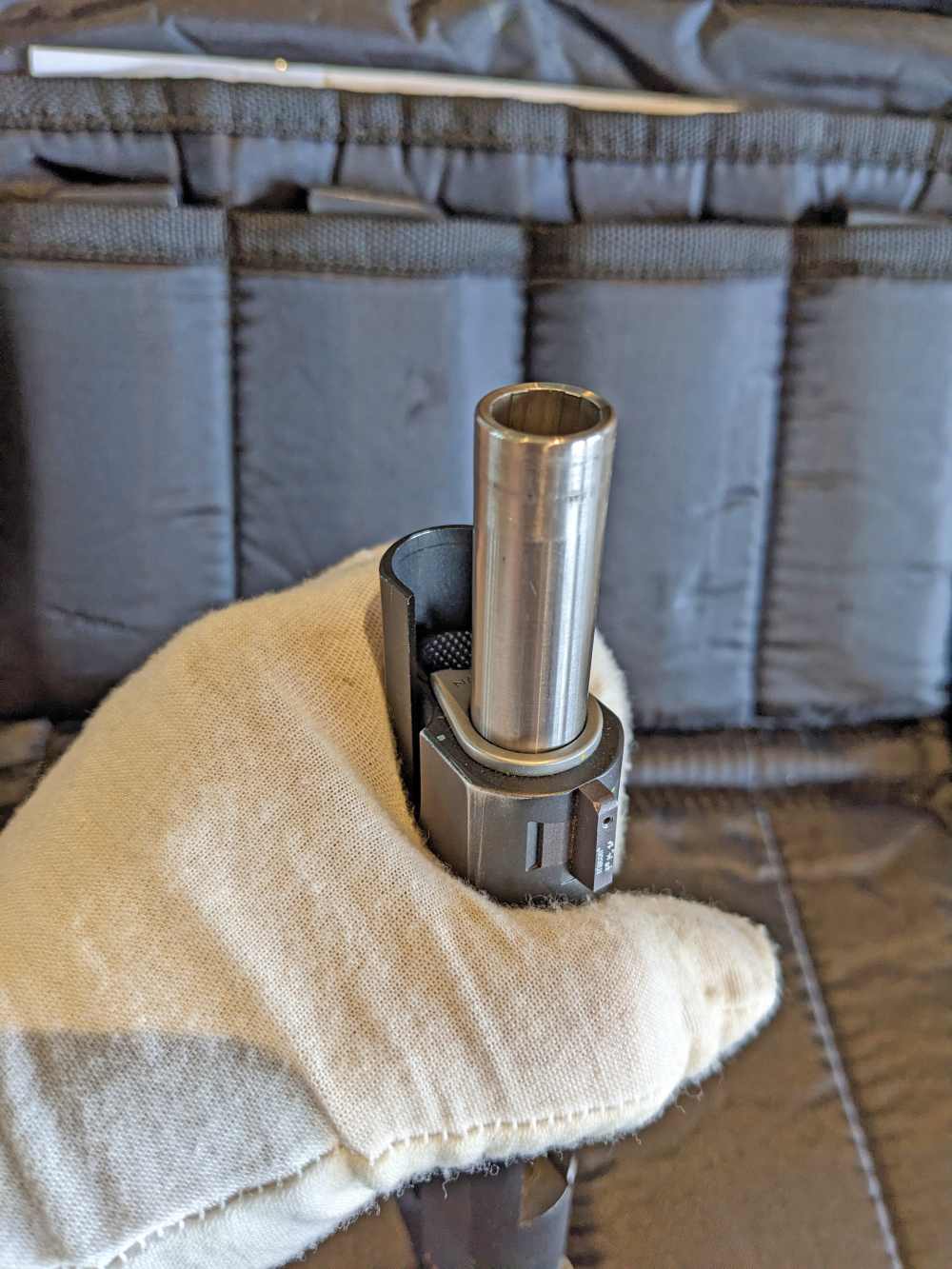 Ed Brown Kobra Carry 1911 COMMANDER  .45ACP / Case / 4 MAGS  -img-11