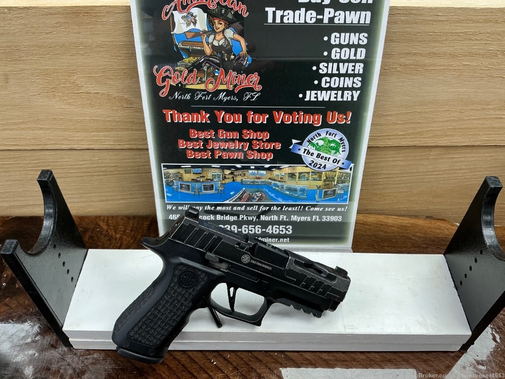 SIG SAUER P320 XC SPECTRE V001 2 MAGS COMPLETE IN BOX LAYAWAY AVAIALAB 10% -img-0