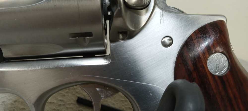 Ruger Redhawk DA/SA Revolver, 44 Mag, 7.5" Barrel, 6 Rounds-img-4