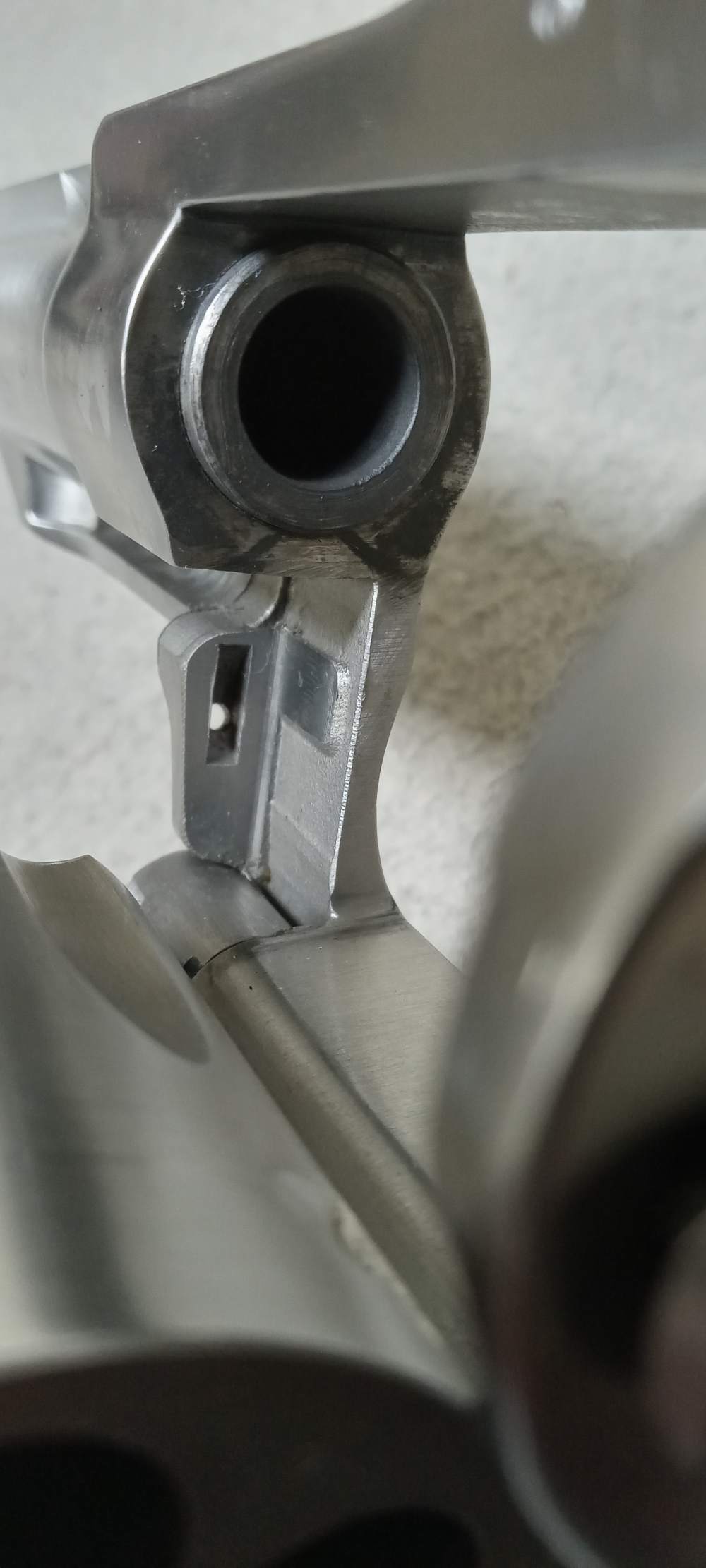 Ruger Redhawk DA/SA Revolver, 44 Mag, 7.5" Barrel, 6 Rounds-img-34