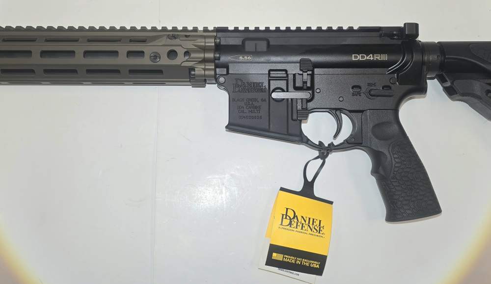 NEW Daniel Defense DD4 RIII 5.56 16" 818773022897-img-8