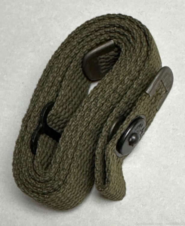 M1 CARBINE O.D. SLING WITH "C" CUT TIPS. -img-1