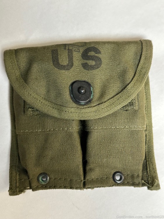US 1950'S  M1 CARBINE US GI O.D.  POUCH WITH 2-15RD MAGAZINES.-img-2