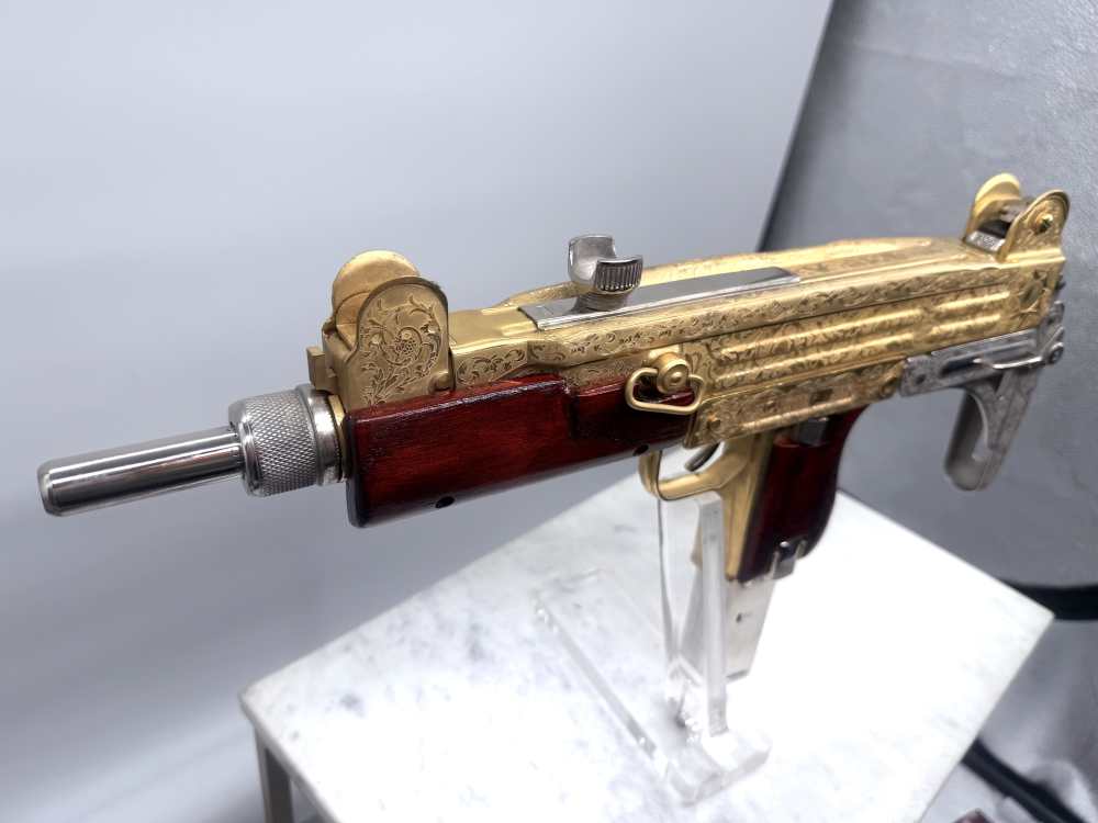 UZI 24k Gold & Bright Nickel ENGRAVED -img-17