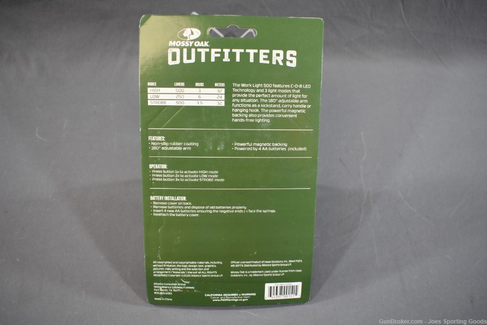 NiB - Mossy Oak Outfitters - 500 Lumen Work Light w/ Rubber Coating-img-1