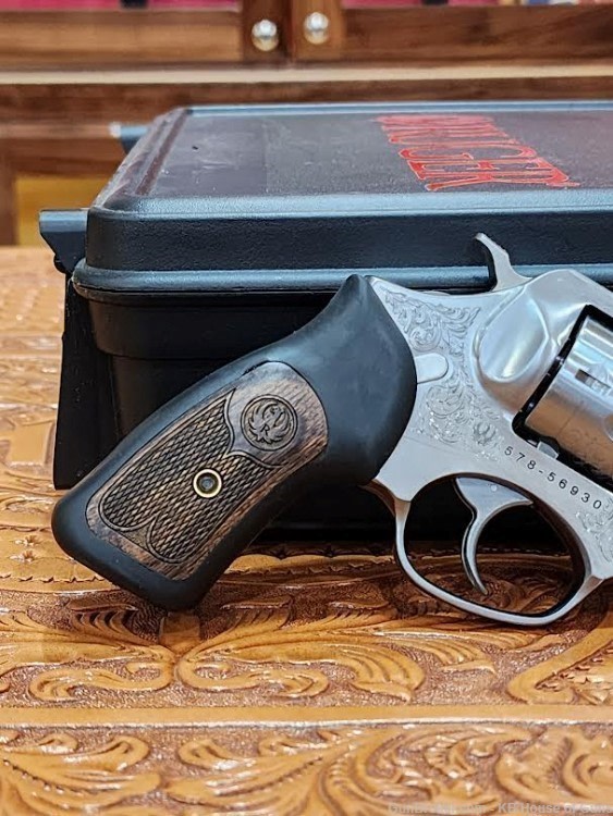 RUGER SP101 ENGRAVED .357 MAG-img-7