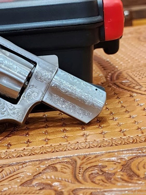 RUGER SP101 ENGRAVED .357 MAG-img-5