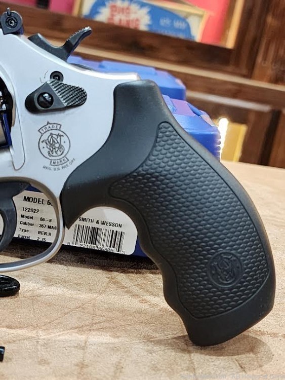 SMITH WESSON 66-8 COMBAT MAGNUM 357-img-1