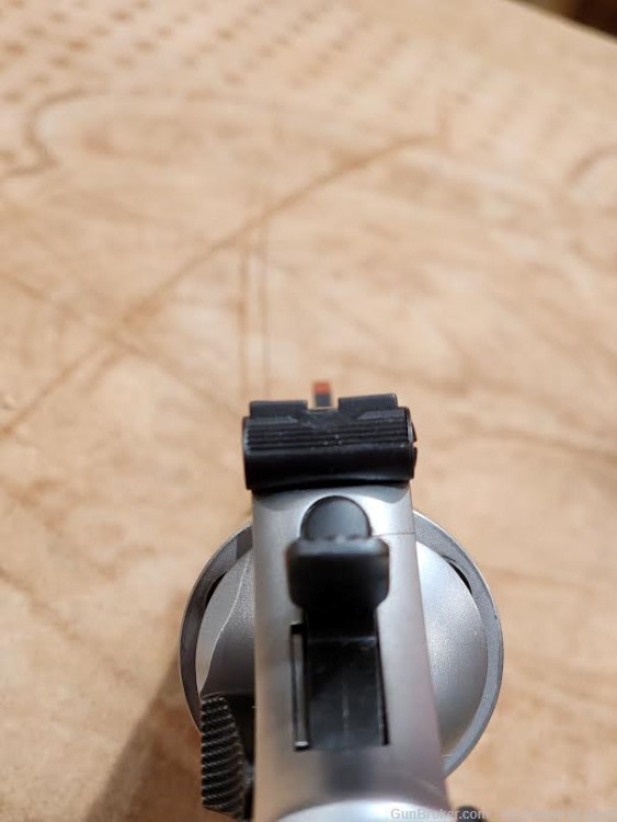 SMITH WESSON 66-8 COMBAT MAGNUM 357-img-9