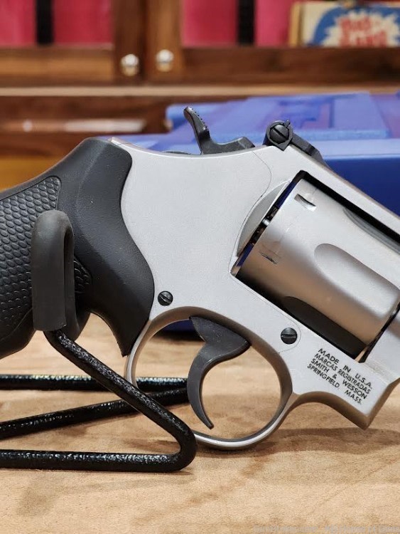 SMITH WESSON 66-8 COMBAT MAGNUM 357-img-8