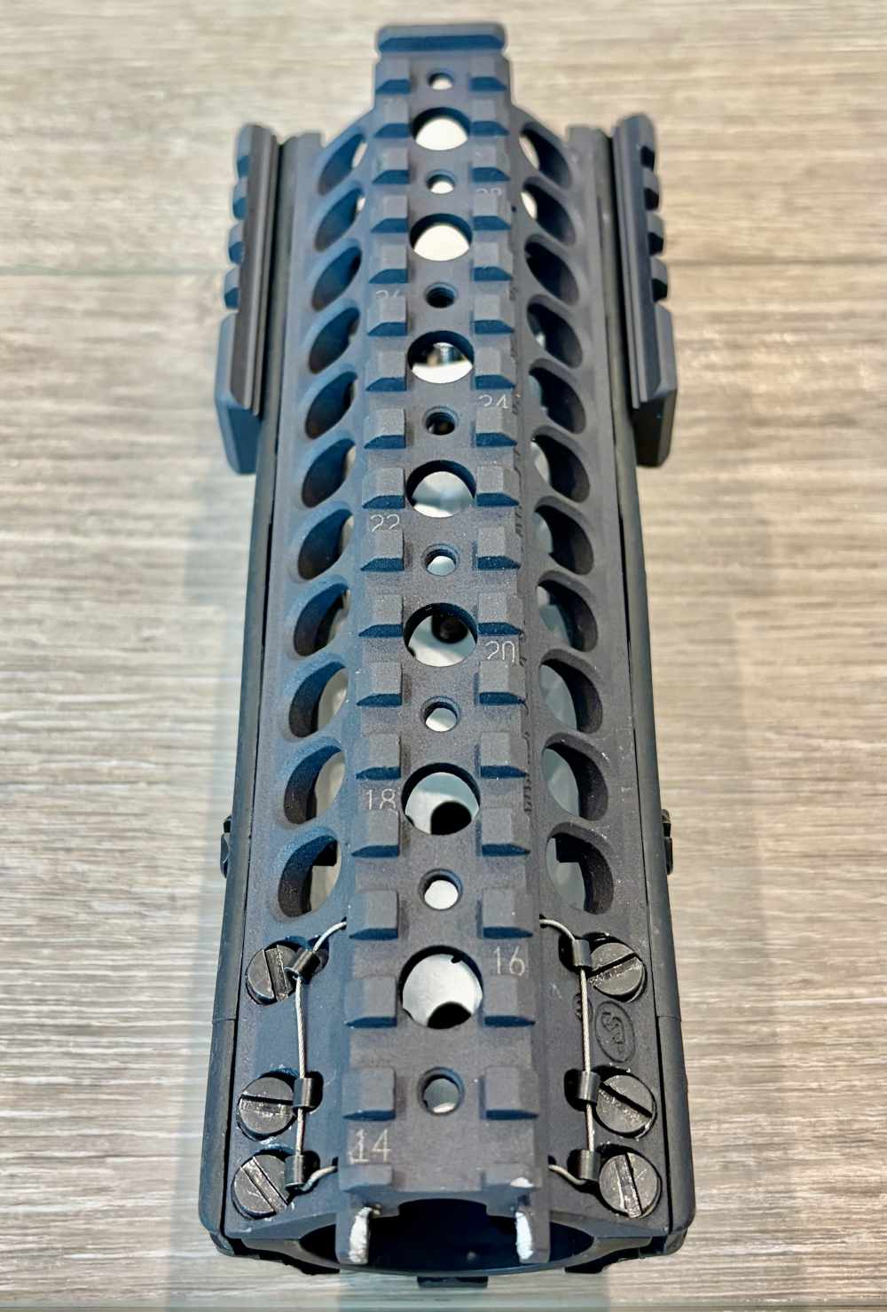 A.R.M.S. #50 M-CV Carbine Length AR15/M4 Carbine 1913 Handguard - Rare-img-4