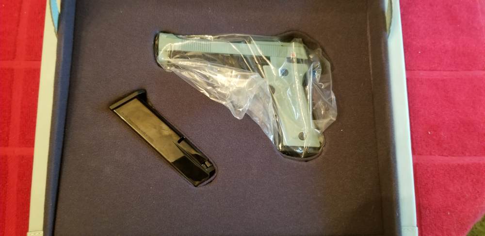 Beretta 80X Cheetah Blue .380acp (NIB) Unfired 13+1-img-13