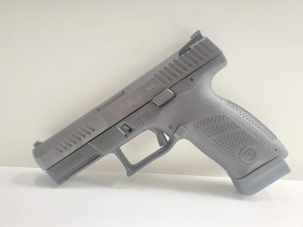 CZ-USA P-10C 9mm 3 (15) Round Magazines W/ Case-img-2