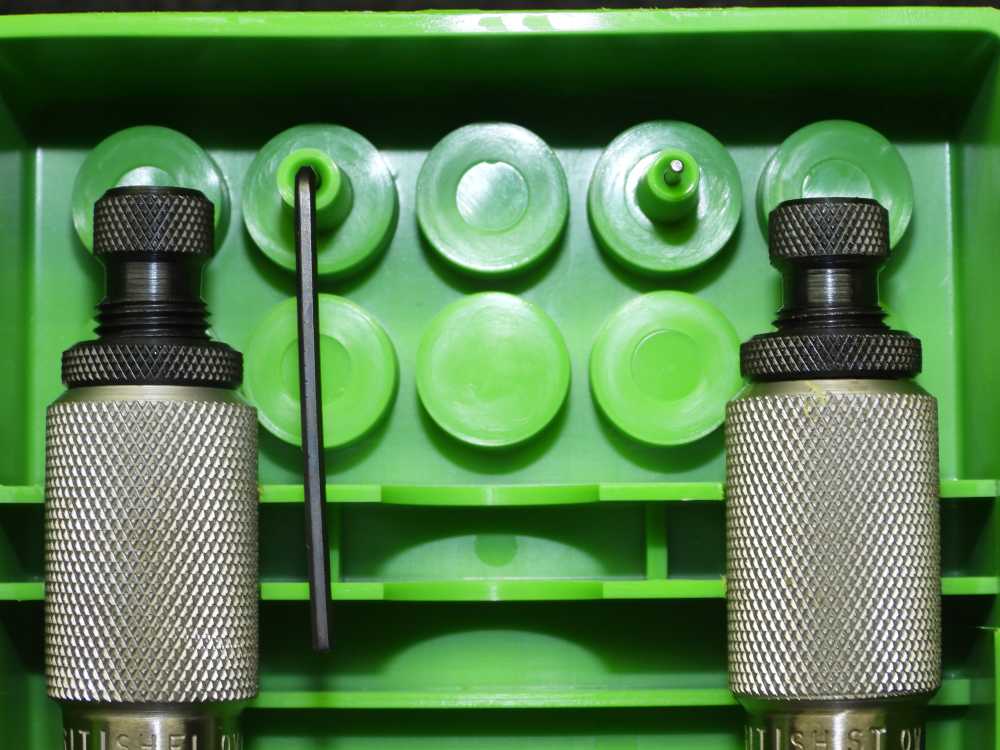 Redding .303 British series B die set, PN. 80154, inc. #8 shell holder-img-4