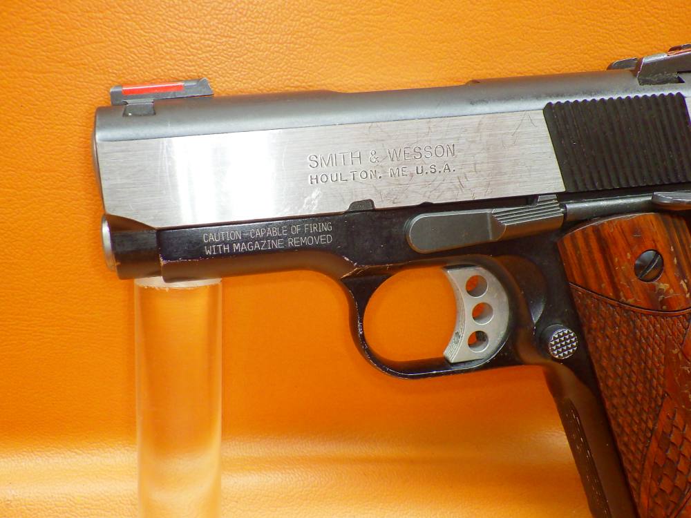 S&W SW1911 Pro Series .45 ACP 3.25" Bbl Walnut Grip Panels Two-Tone Slide-img-20