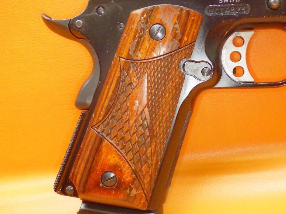 S&W SW1911 Pro Series .45 ACP 3.25" Bbl Walnut Grip Panels Two-Tone Slide-img-7