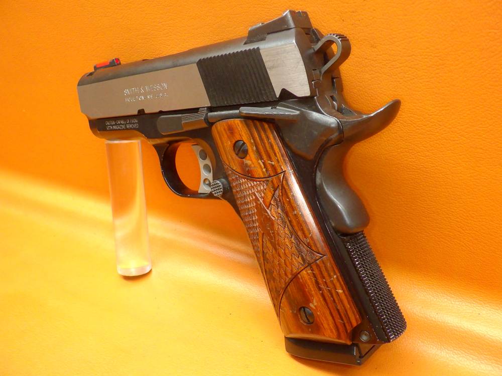 S&W SW1911 Pro Series .45 ACP 3.25" Bbl Walnut Grip Panels Two-Tone Slide-img-16