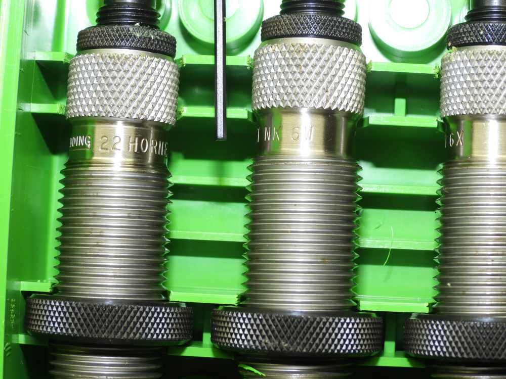 Redding .22 Hornet Deluxe 3 Die set, series A, PN. 84102-img-4