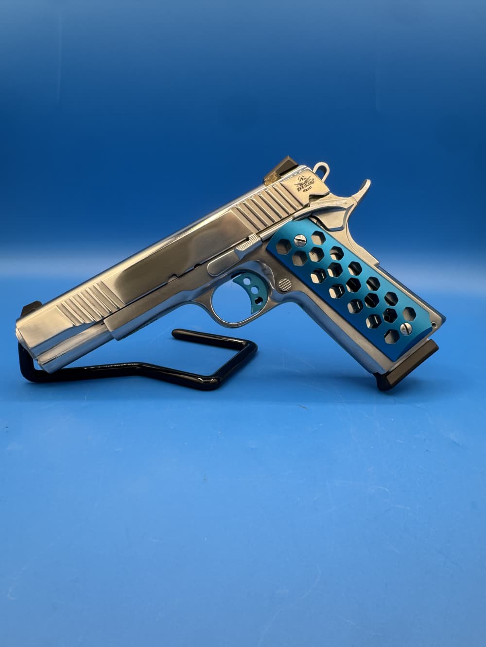 CUSTOM POLISHED RIA/ARMSCOR 1911 EFS custom Grips, trigger-img-0