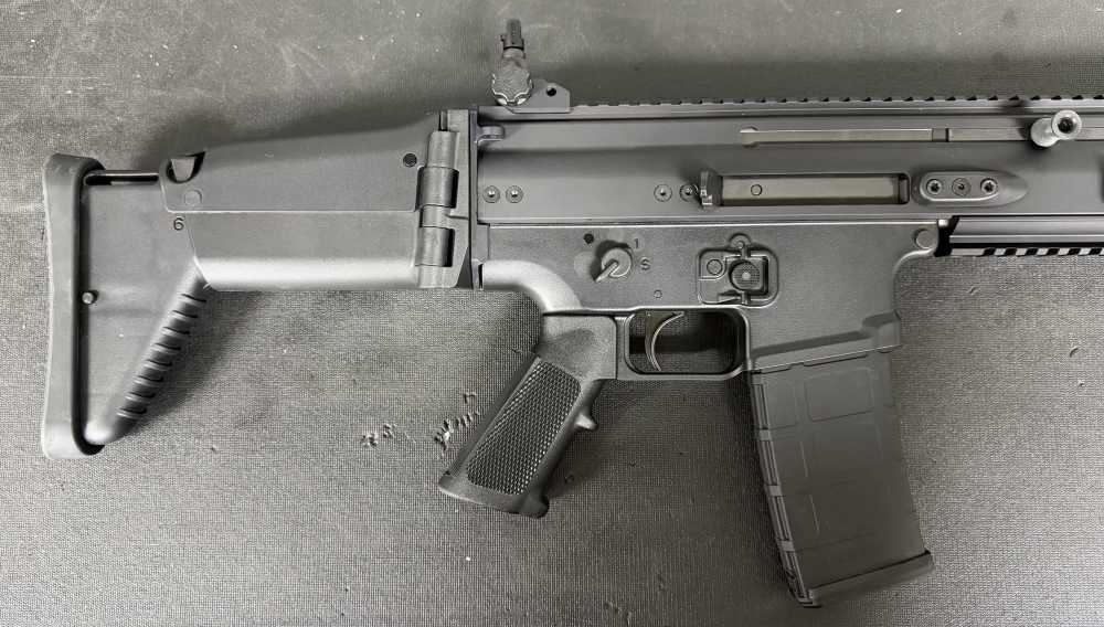 FN Scar 16s NRCH, 5.56 NATO, 30+1, x2 Magazines, 16.25"/ 32.75", OEM Box-img-3