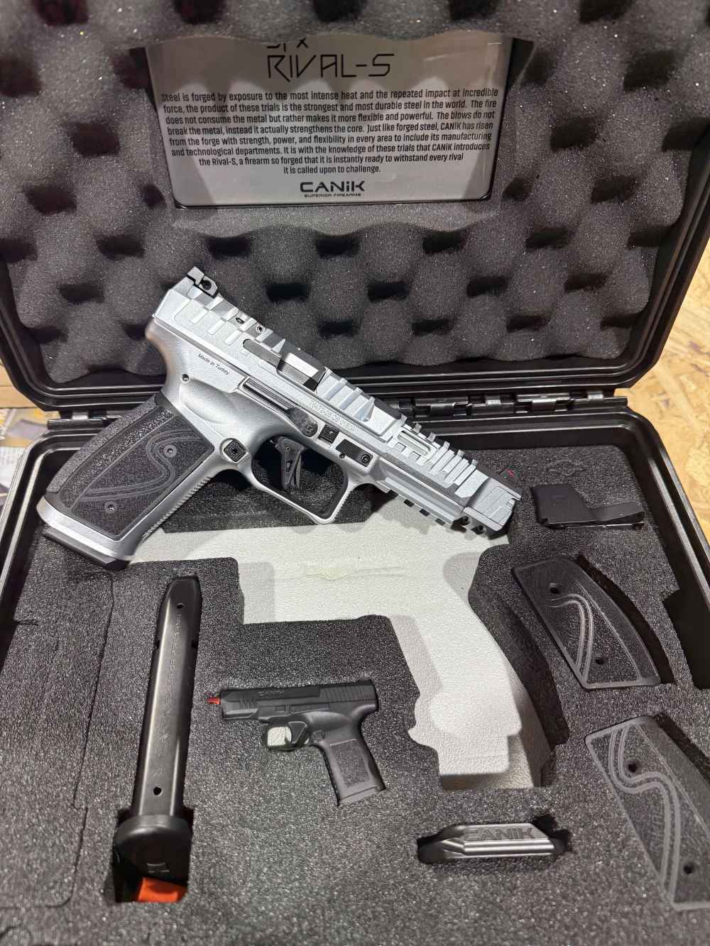 Canik Rival-S SFX 9mm chrome red dot-img-4