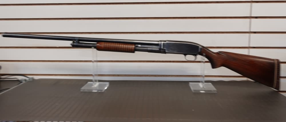 1947 Winchester Model 12 FIELD GRADE 12 GA 2 3/4" FULL CHOKE, 28"-img-0
