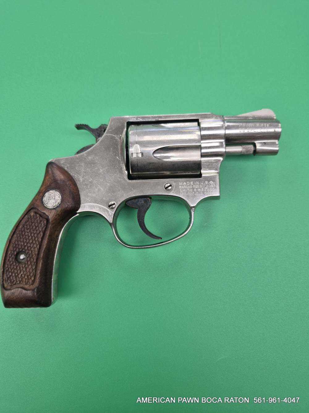 1982 SMITH & WESSON MODEL 37 AIRWEIGHT  NICKEL FINISH -img-3