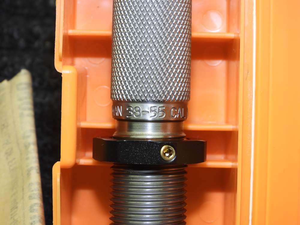 Lyman 38-55 Win. Neck Die, plus Lee factory crimp die, both NOS-img-2