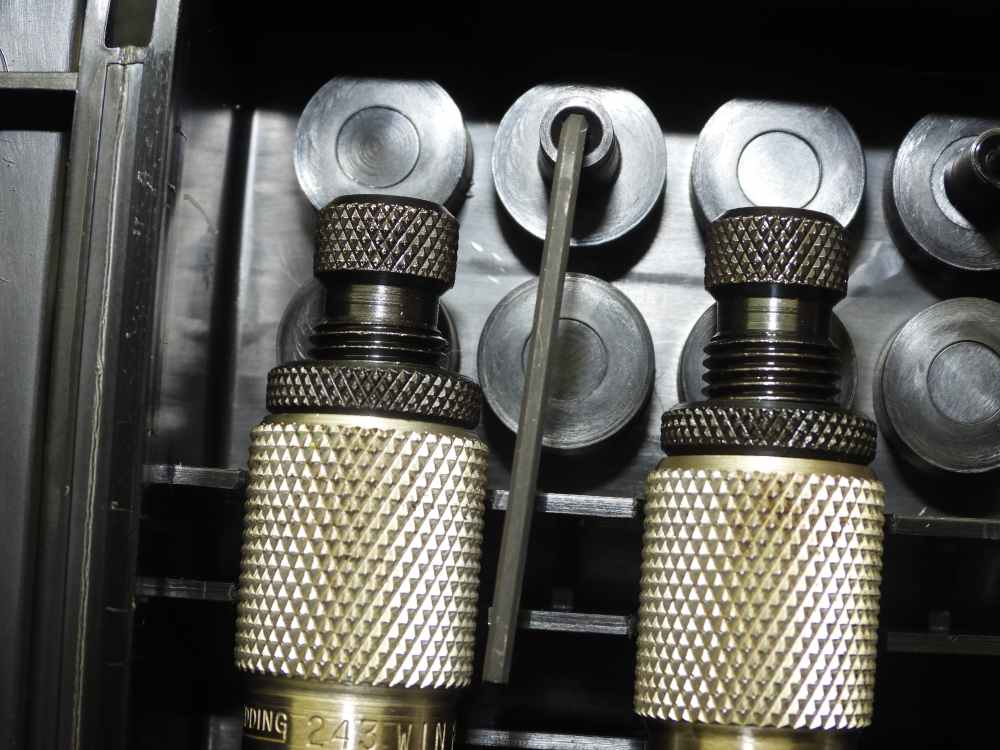 Redding .243 Win. Premium 3 die set. PN. 68114-img-6