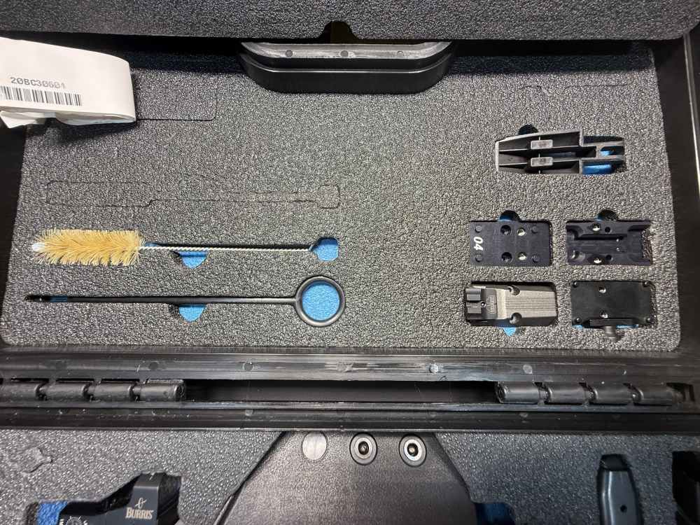 Canik TP9 SFX Burris red dot excellent 9mm LNIB-img-4
