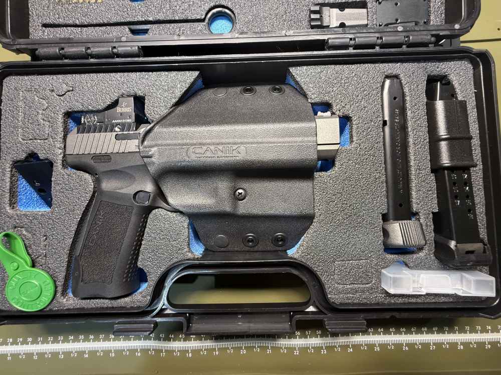 Canik TP9 SFX Burris red dot excellent 9mm LNIB-img-3