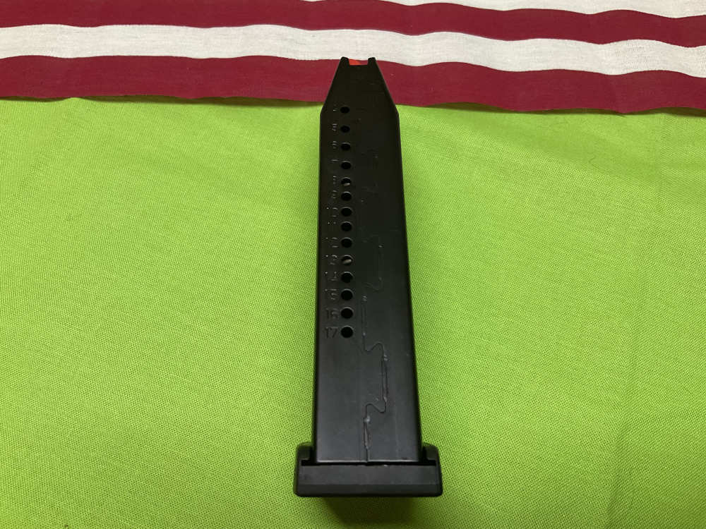 HK Magazine -  VP9 17 Round - 9mm mag - Brand New-img-2