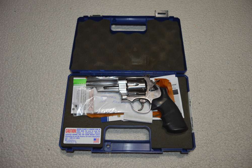 IN BOX Smith & Wesson 629 Mountain Gun W/Trigger Job & O.S. Cyl. Releas-img-0