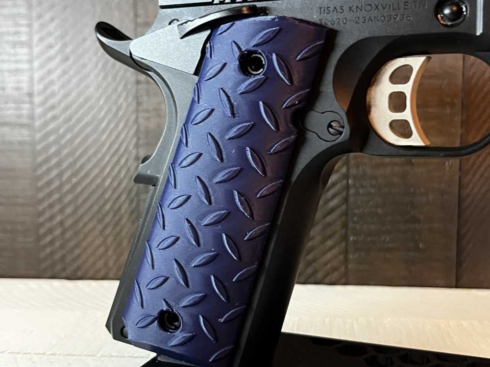 Blue Diamond Tread 1911 Pistol Grips Kimber Colt Rock Island Springfield-img-1