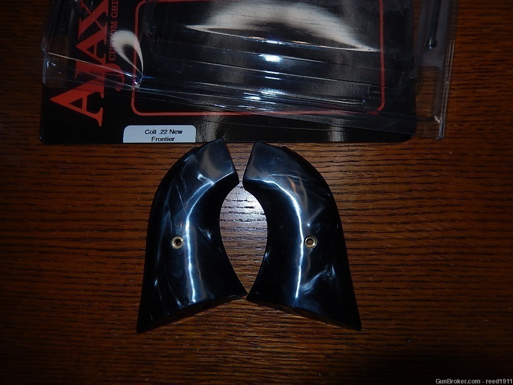 New Ajax black pearlite grips Colt New Frontier-img-1