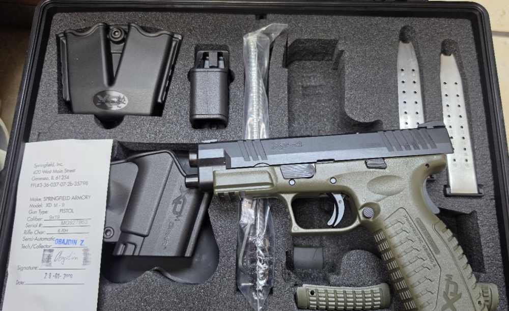 Springfield Armory 19+1 9MM XDM w/Olive Drab Frame/B-3 DOT SIGHTS,GEAR PACK-img-3