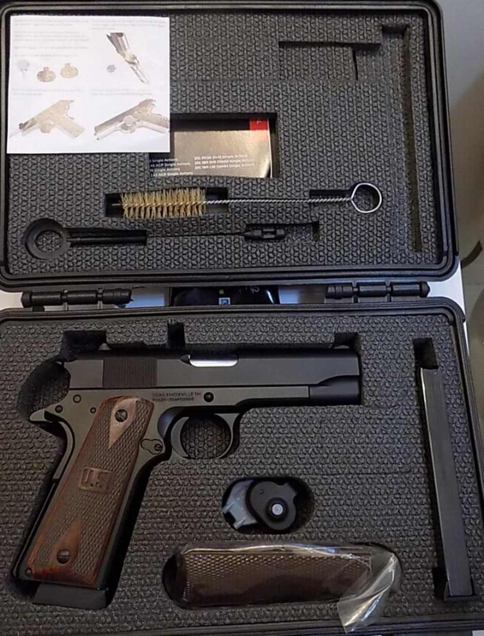 Tisas 1911-A1 Tank Commander  4.25" Barrel 45acp-img-0